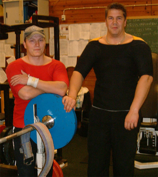 johan_och_tobias_testar_bankskjorta