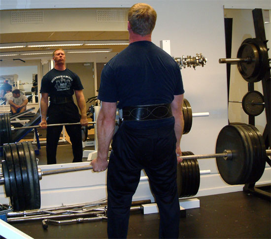 04-01_traningsverket_anders_230kg