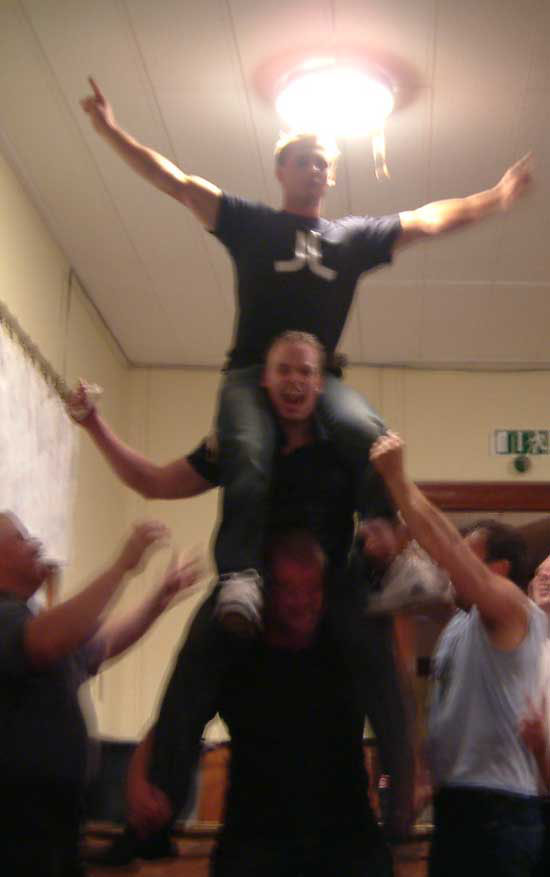acrobatik_pa_hog_niva